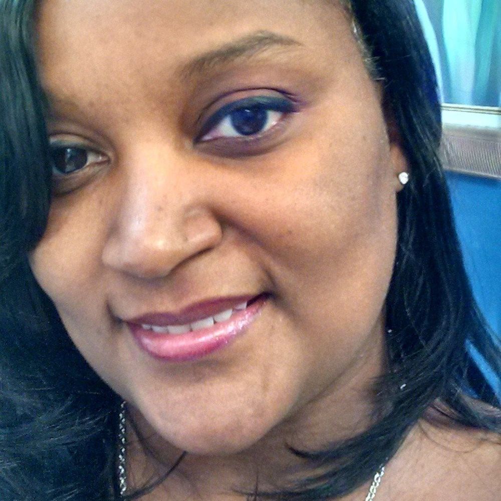 Meet your Posher, Tina